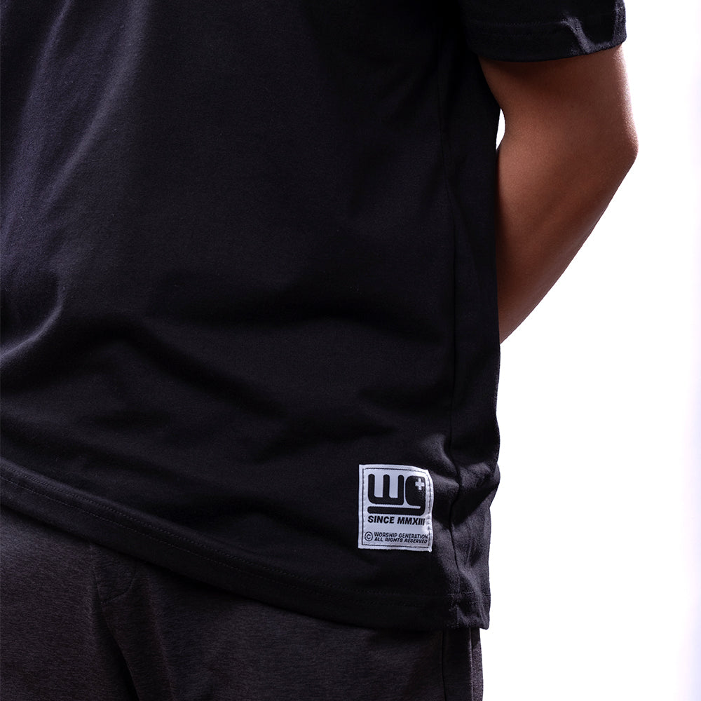 God Is In Control | T-Shirt Black